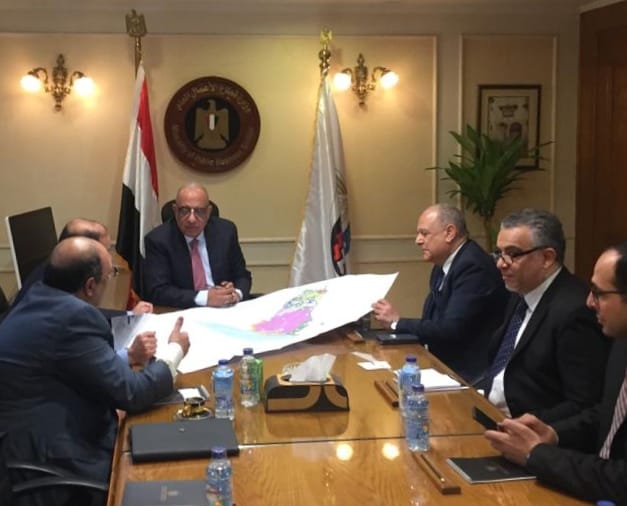  وزير قطاع الأعمال العام يبحث مع رئيس "اقتصادية المثلث الذهبي" فرص الاستثمار 